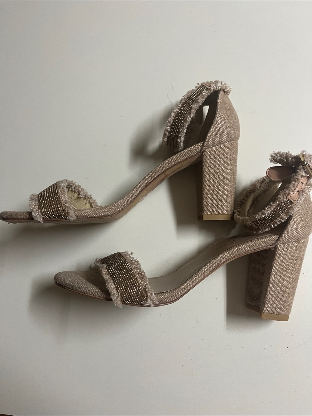 Stuart Weitzman frayed canvas sandals. Size 8-1/2 M - Picture 2 of 11